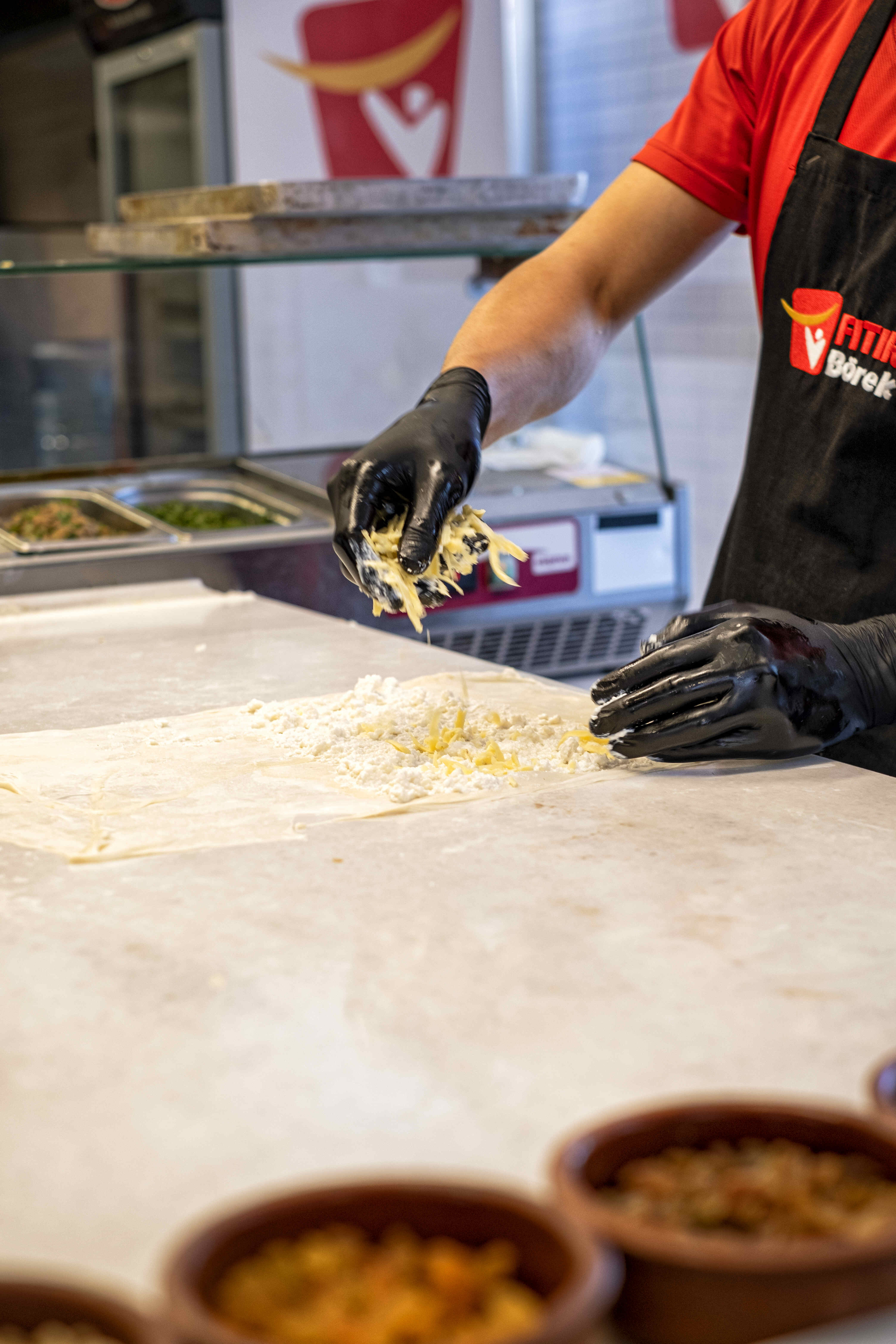 Fıtır Börek restoran içinden bir görünüm