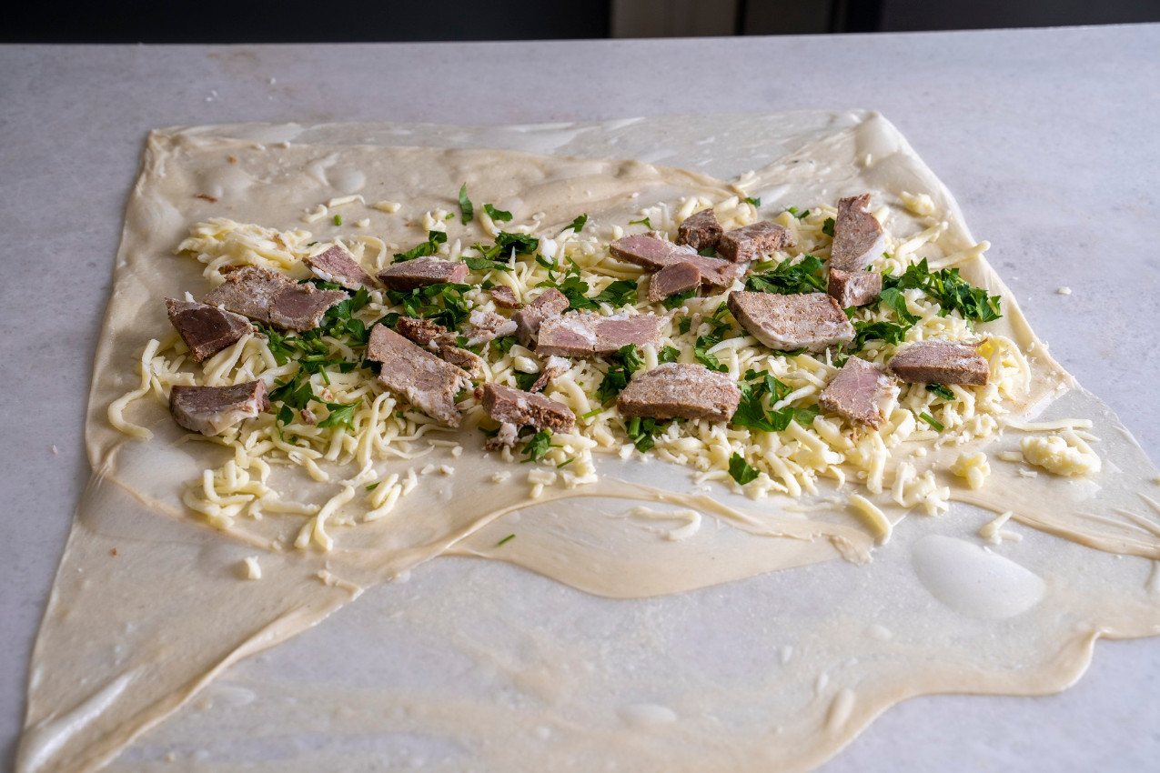 Kavurmalı Kaşarlı Fıtır