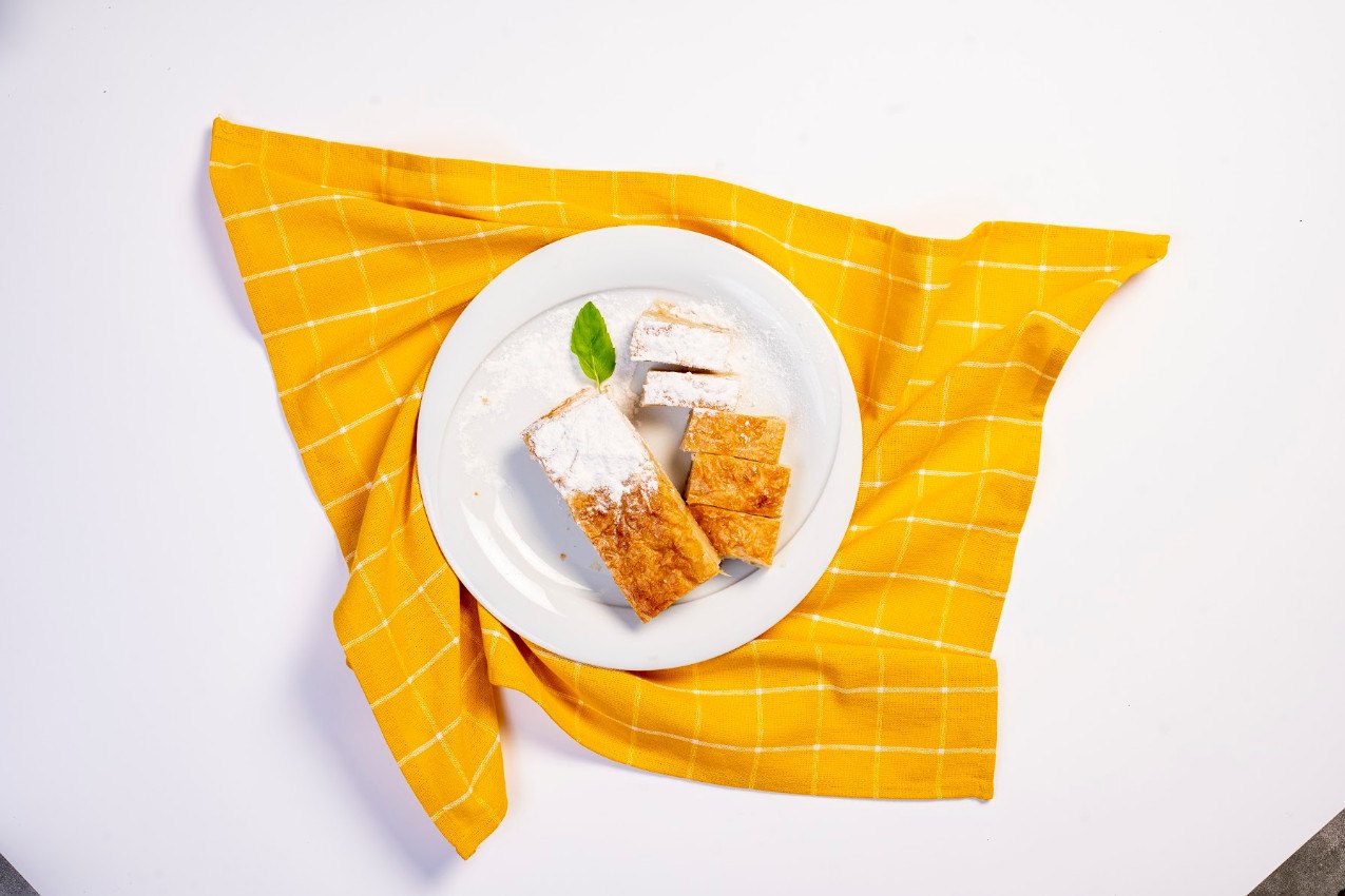 Pudra Şekerli Sade Börek